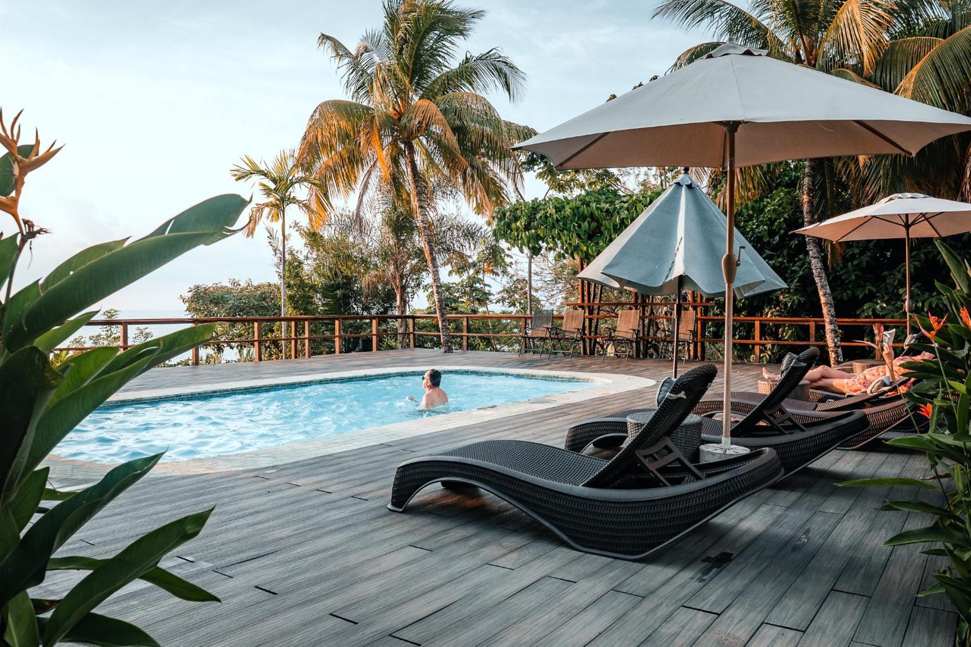 Natural Drake Bay Hotel Boutique Exterior photo